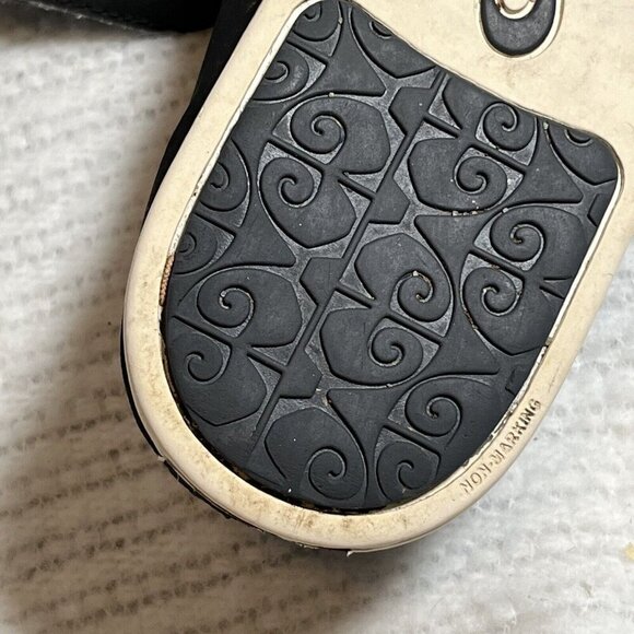 OluKai Pehunia Breathable Slip On Shoe Black Women’s‎ Size 7 - Picture 13 of 14